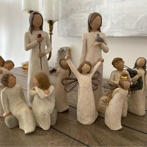 Willow Tree Figurine Collection – 9 Pieces – Susan Lordi / Demdaco